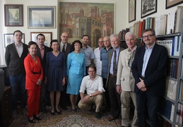 Учасники конференції у Меморіальному кабінеті Омеляна Пріцака